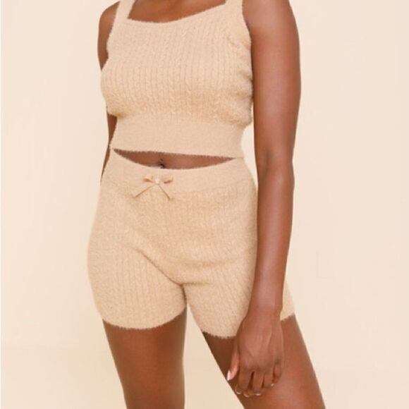 Francesca’s • Cupcake fuzzy cable knit shorts - Picture 1 of 6